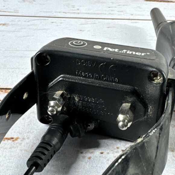 Petrainer Rechargeable and Rainproof 330 yd Remote Dog Training Collar - Picture 4 of 6